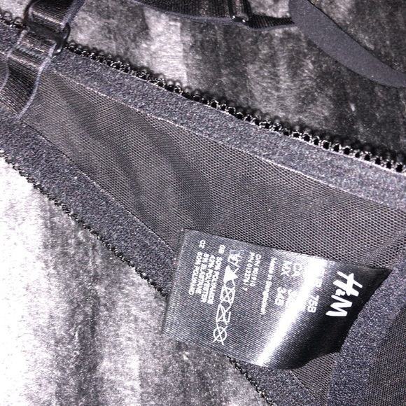 LACE bra 🖤 - Picture 2 of 2